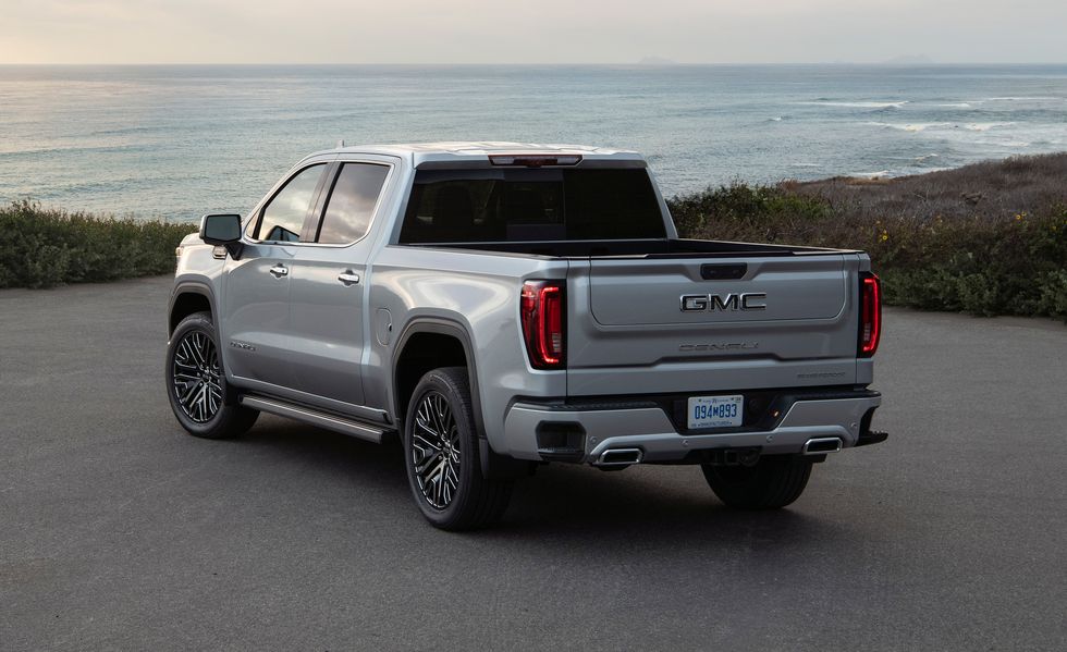 2024 GMC Sierra 1500 - Rear View