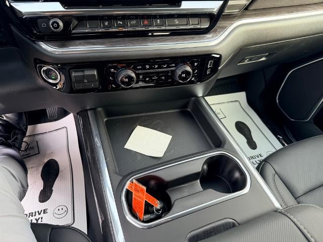 2026 Chevrolet Silverado 2500 HD Crew Cab Standard Box 4-Wheel Drive LTZ