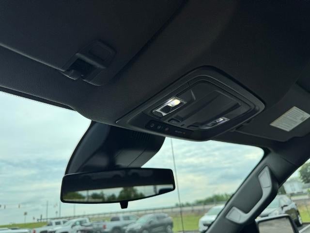 2025 Chevrolet Silverado 1500 Crew Cab Short Box 4-Wheel Drive LT 2FL