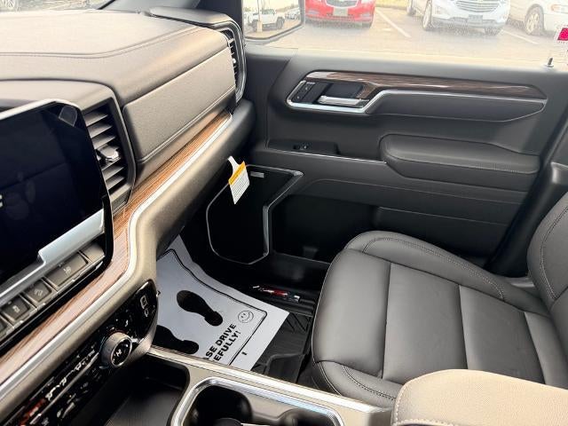 2026 Chevrolet Silverado 1500 Crew Cab Short Box 4-Wheel Drive RST