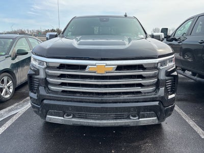 2026 Chevrolet Silverado 1500 Crew Cab Short Box 4-Wheel Drive High Country