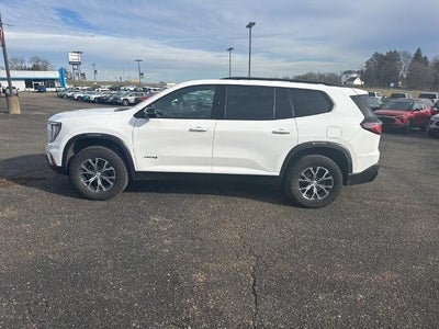 2024 GMC Acadia AT4