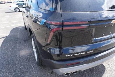 2026 Chevrolet Traverse LT w/2LT
