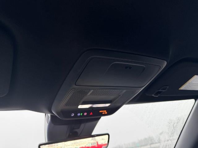 2026 Chevrolet Traverse LT w/2LT