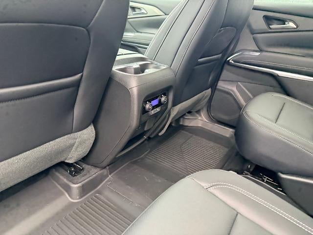 2026 Chevrolet Traverse LT w/2LT