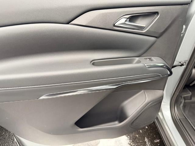 2026 Chevrolet Traverse LT w/2LT