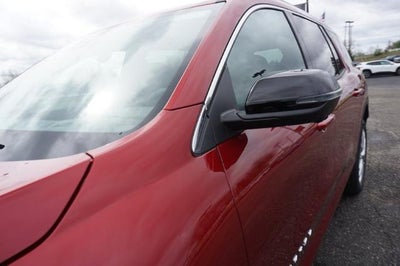 2025 Chevrolet Traverse LT w/2LT