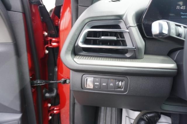 2025 Chevrolet Traverse LT w/2LT