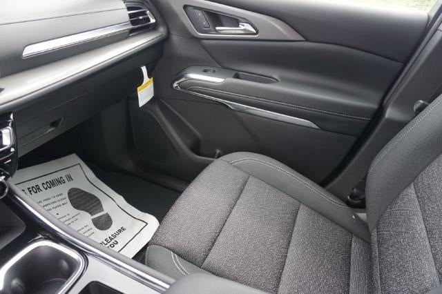 2025 Chevrolet Traverse LT w/2LT