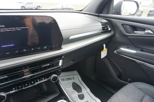 2025 Chevrolet Traverse LT w/2LT