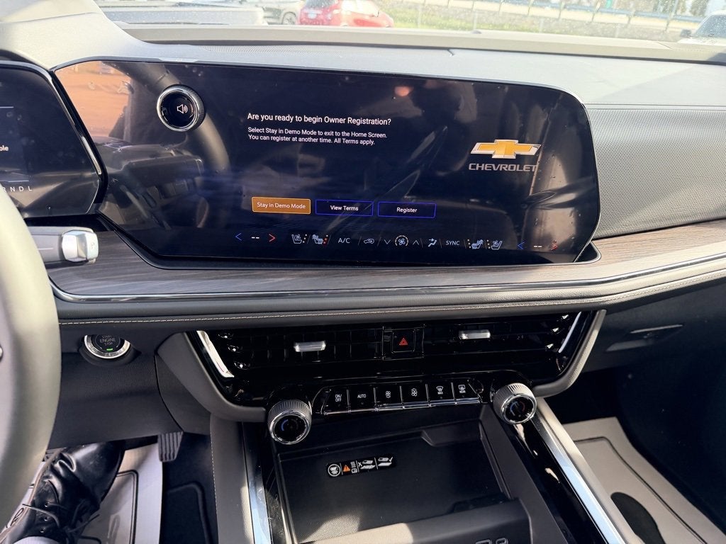 2026 Chevrolet Suburban 4WD Premier