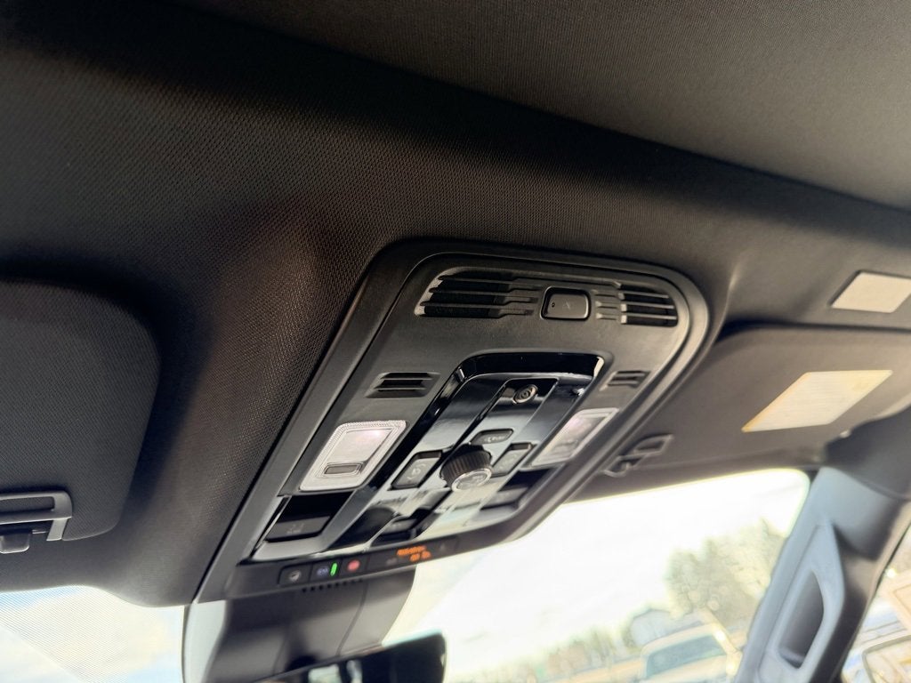 2026 Chevrolet Suburban 4WD Premier