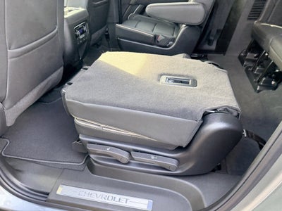 2026 Chevrolet Suburban 4WD Premier