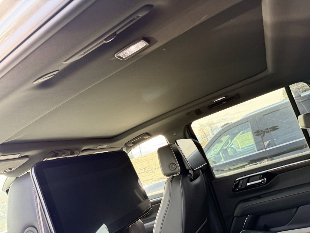 2026 Chevrolet Suburban 4WD Premier