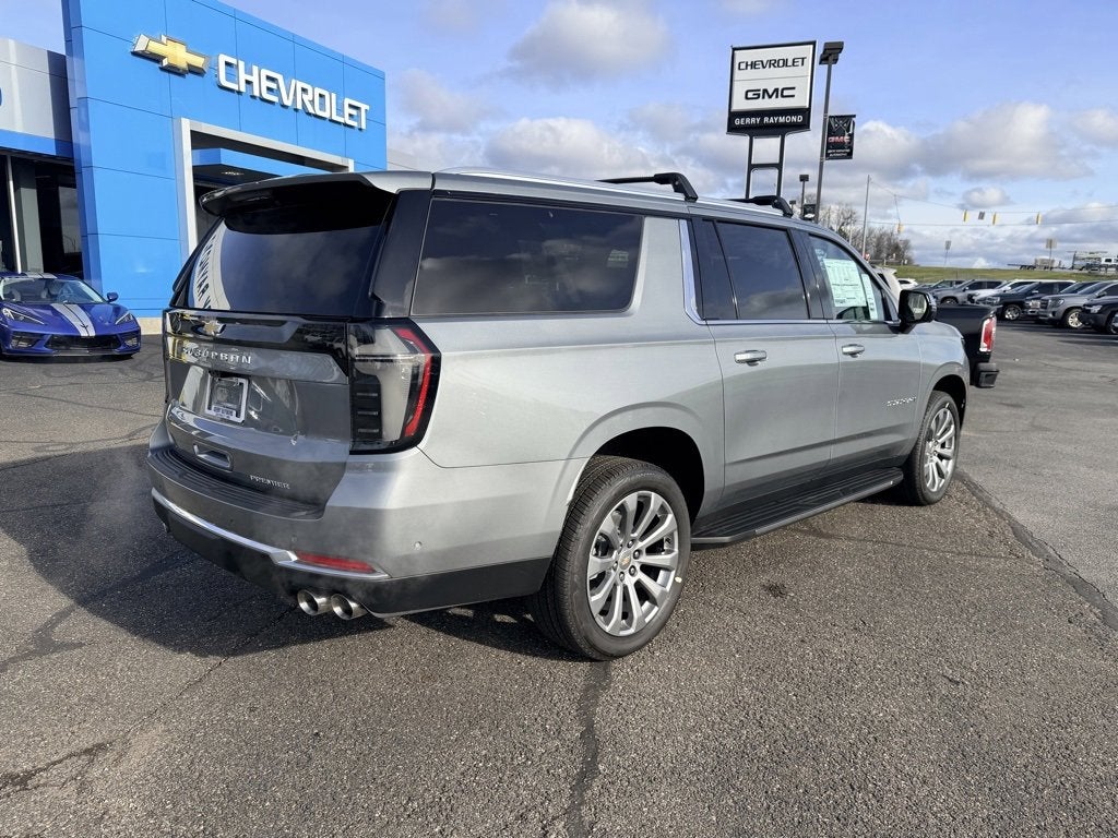 2026 Chevrolet Suburban 4WD Premier