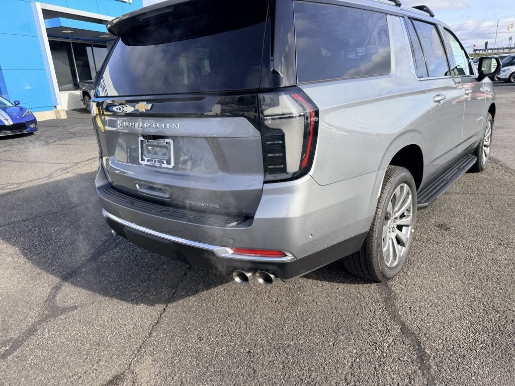 2026 Chevrolet Suburban 4WD Premier