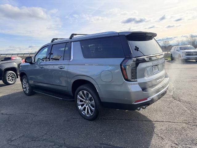 2026 Chevrolet Suburban 4WD Premier