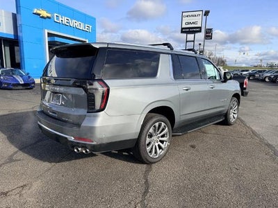 2026 Chevrolet Suburban 4WD Premier