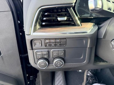 2026 Chevrolet Suburban 4WD Premier