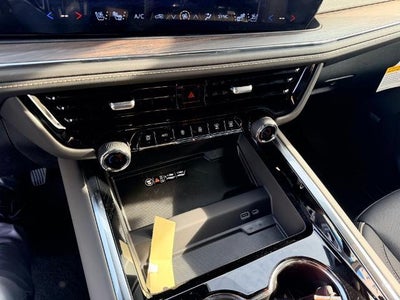 2026 Chevrolet Suburban 4WD Premier