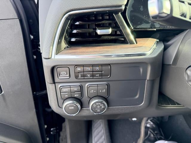 2026 Chevrolet Suburban 4WD Premier