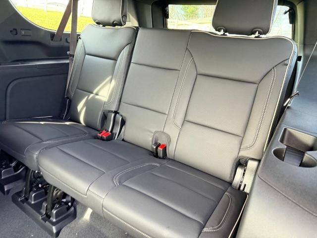 2026 Chevrolet Suburban 4WD Premier