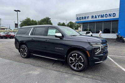 2025 Chevrolet Suburban 4WD Premier
