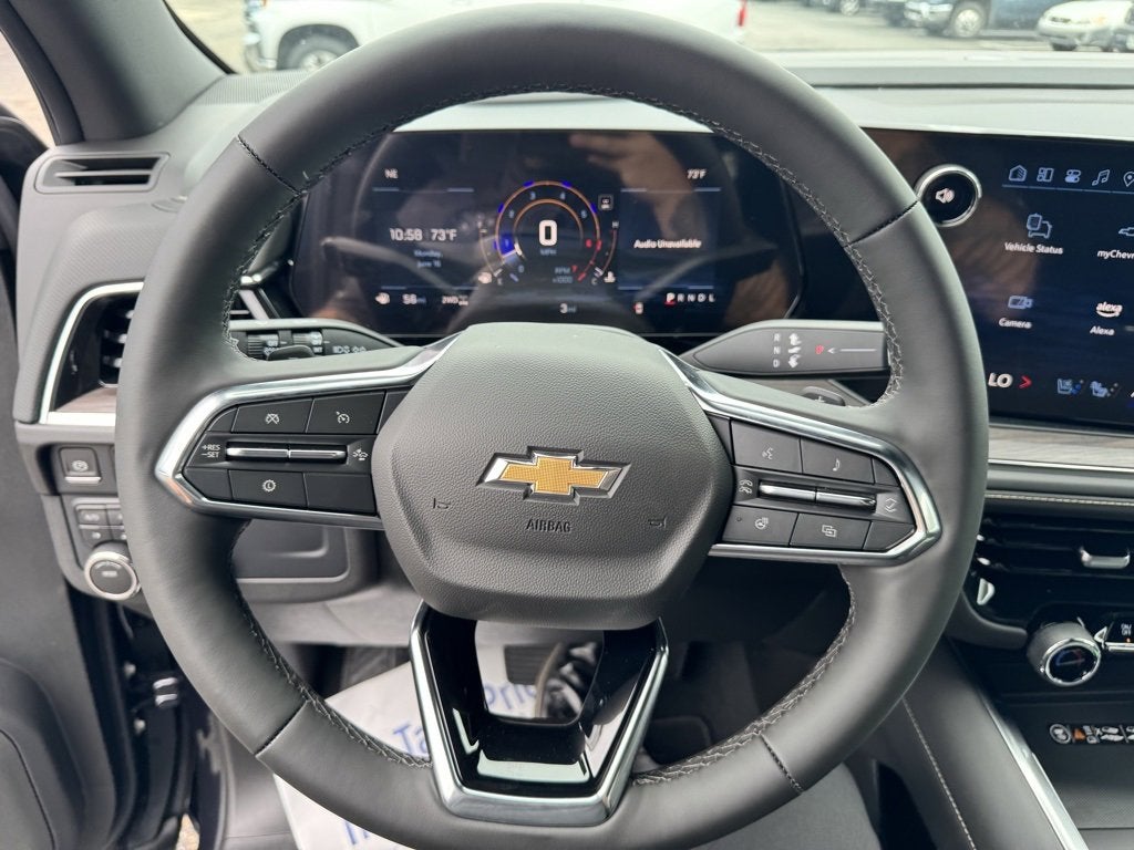 2025 Chevrolet Suburban 4WD Premier