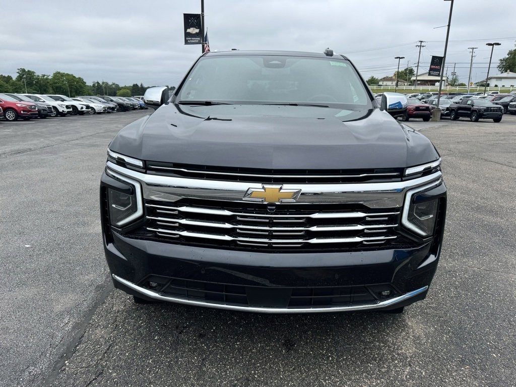 2025 Chevrolet Suburban 4WD Premier