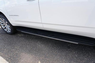 2025 Chevrolet Suburban 4WD Premier