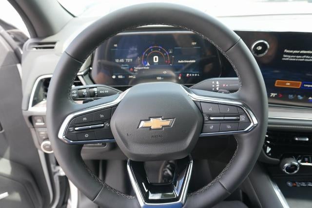 2025 Chevrolet Suburban 4WD Premier