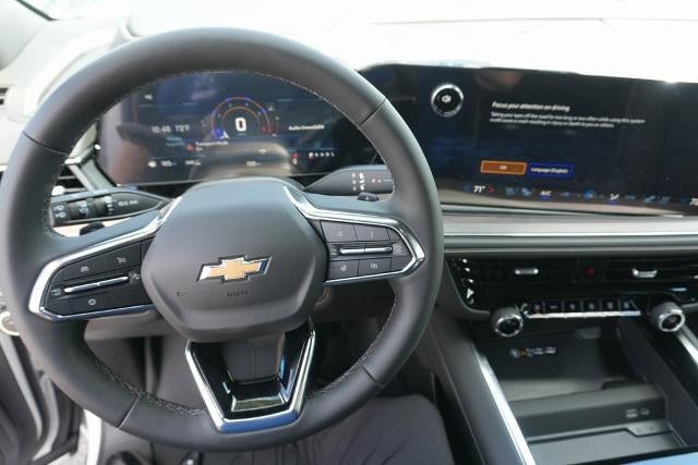 2025 Chevrolet Suburban 4WD Premier