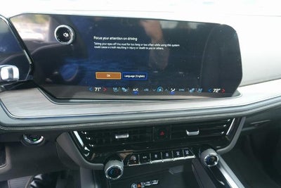 2025 Chevrolet Suburban 4WD Premier