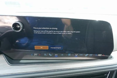 2025 Chevrolet Suburban 4WD Premier