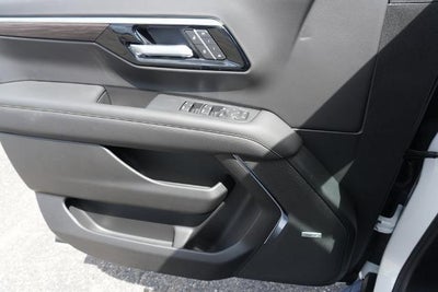 2025 Chevrolet Suburban 4WD Premier