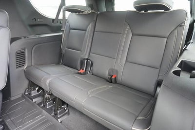 2025 Chevrolet Suburban 4WD Premier