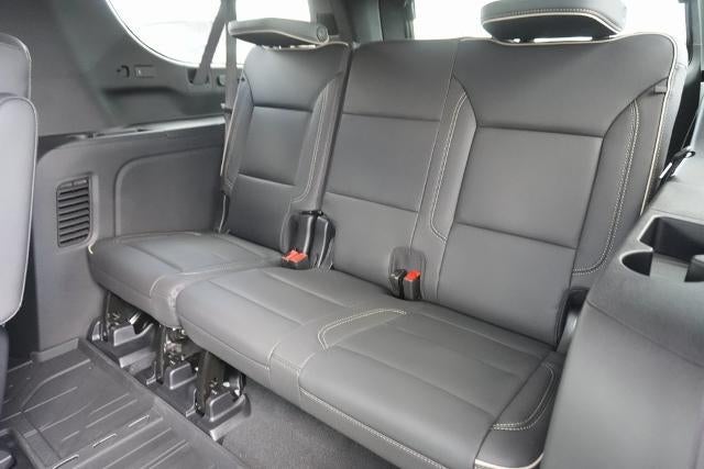 2025 Chevrolet Suburban 4WD Premier