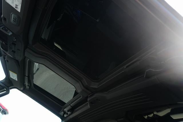 2026 GMC HUMMER EV Pickup e4WD Crew Cab 2X w/3VL