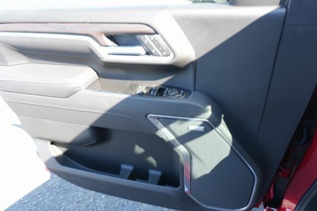 2025 GMC Sierra 2500 HD Crew Cab Standard Box 4-Wheel Drive SLT