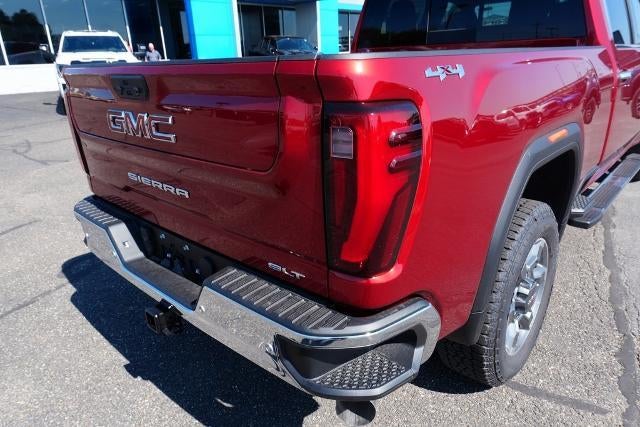 2025 GMC Sierra 2500 HD Crew Cab Standard Box 4-Wheel Drive SLT