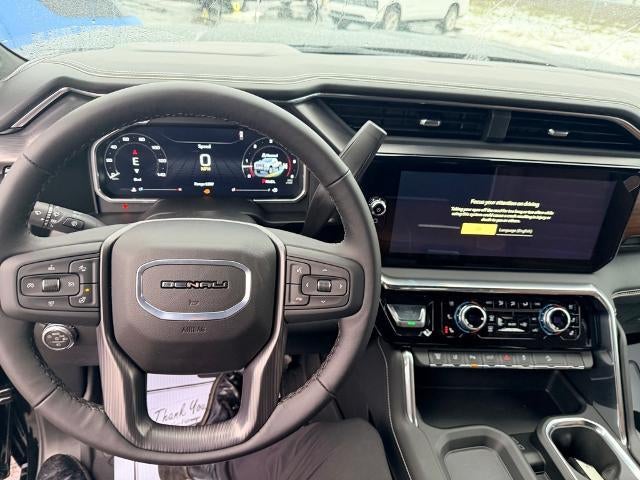 2026 GMC Sierra 2500 HD Crew Cab Standard Box 4-Wheel Drive Denali Ultimate