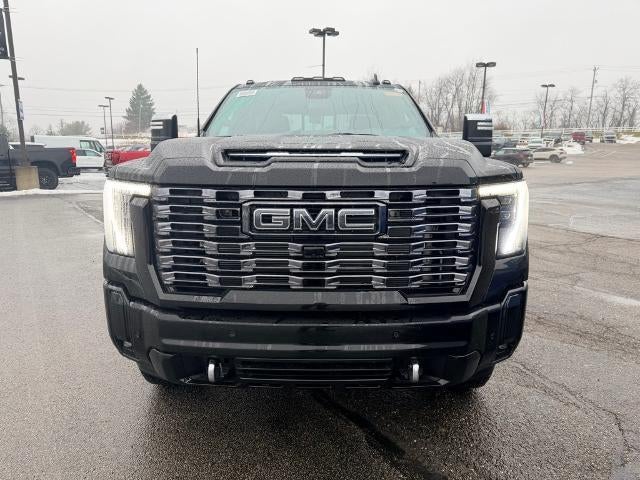 2026 GMC Sierra 2500 HD Crew Cab Standard Box 4-Wheel Drive Denali Ultimate