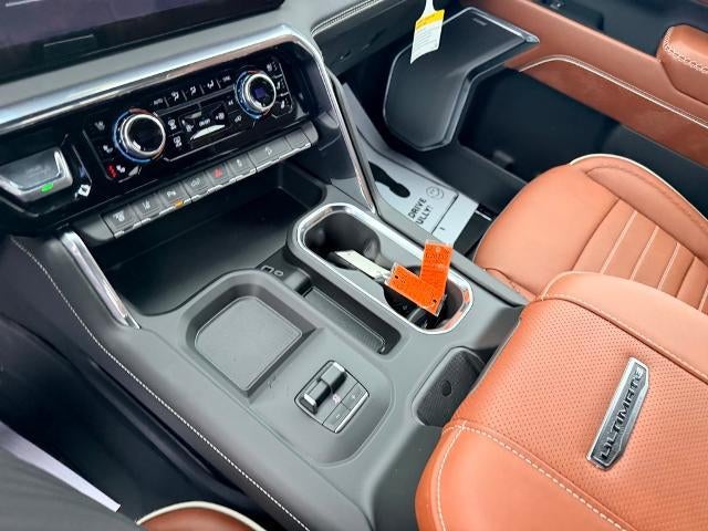 2026 GMC Sierra 2500 HD Crew Cab Standard Box 4-Wheel Drive Denali Ultimate