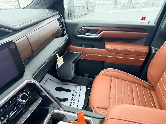 2026 GMC Sierra 2500 HD Crew Cab Standard Box 4-Wheel Drive Denali Ultimate