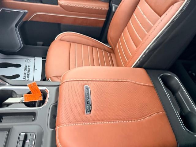 2026 GMC Sierra 2500 HD Crew Cab Standard Box 4-Wheel Drive Denali Ultimate