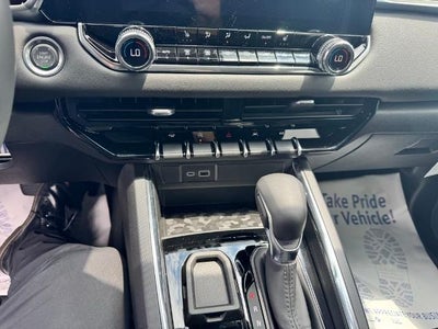 2025 GMC Canyon Crew Cab Short Box 2-Wheel Drive Elevation