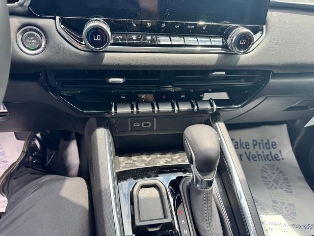 2025 GMC Canyon Crew Cab Short Box 2-Wheel Drive Elevation