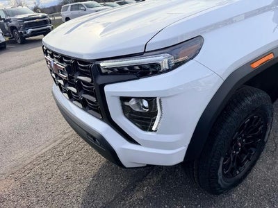 2026 GMC Canyon Crew Cab Short Box 2-Wheel Drive Elevation