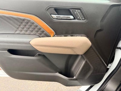 2026 GMC Canyon Crew Cab Short Box 4-Wheel Drive Denali