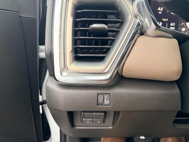 2026 GMC Canyon Crew Cab Short Box 4-Wheel Drive Denali